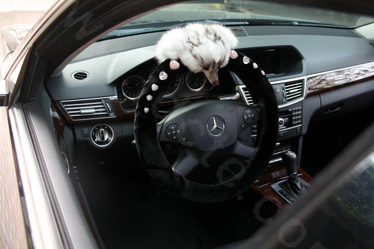 Luxurious Genuine Wool Fox Fur Crystal Auto Steering Wheel Covers 14 inch 36CM - Black