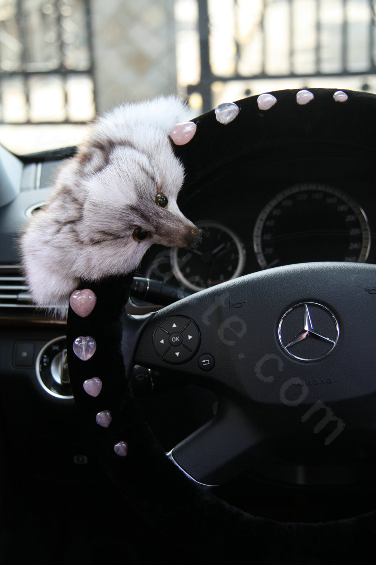 Luxurious Genuine Wool Fox Fur Crystal Auto Steering Wheel Covers 15 inch 38CM - Black