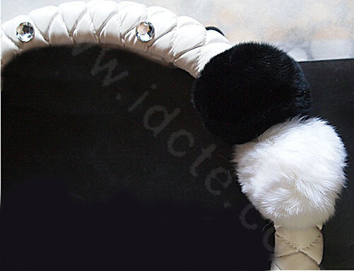 Luxury Diamond Fox Fur Ball Car Steering Wheel Covers Genuine Leather 15 inch 38CM - White