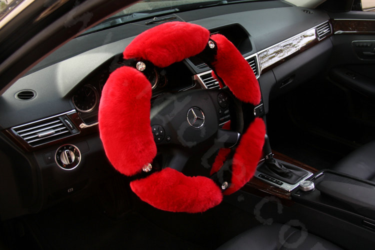 Luxury Diamond Genuine Wool With Rabbit Fur Auto Steering Wheel Covers 15 inch 38CM - Red