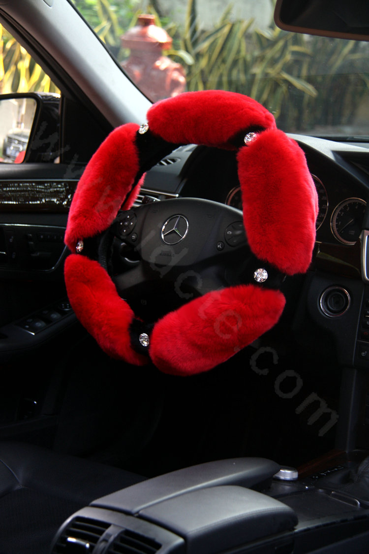 Luxury Diamond Genuine Wool With Rabbit Fur Auto Steering Wheel Covers 15 inch 38CM - Red