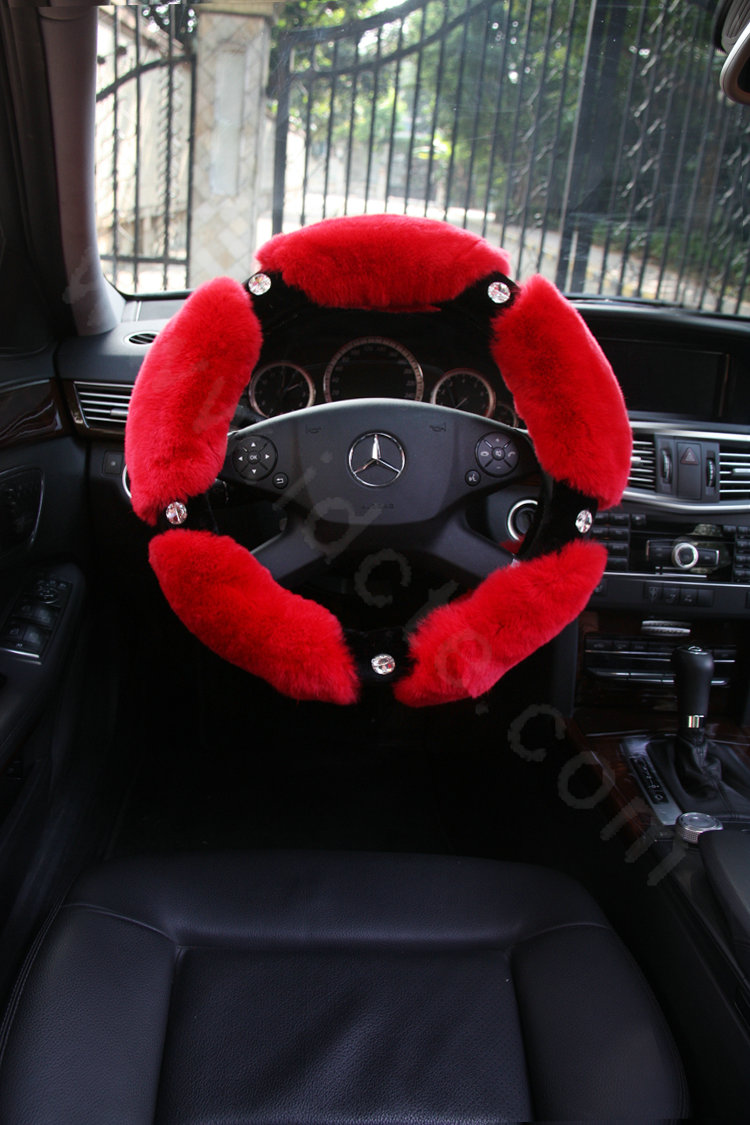 Luxury Diamond Genuine Wool With Rabbit Fur Auto Steering Wheel Covers 15 inch 38CM - Red
