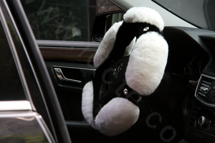Luxury Diamond Genuine Wool With Rabbit Fur Auto Steering Wheel Covers 15 inch 38CM - White