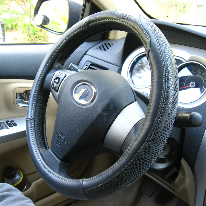 Luxury General Car Steering Wheel Covers Genuine Leather Snake Skin 15 inch 38CM - Gray
