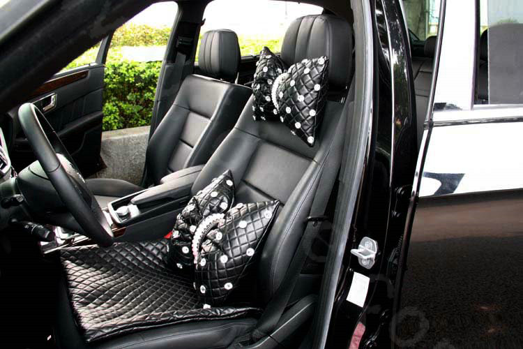 Luxury Pearl Crystal Car Headrest Genuine Sheepskin Neck Safety Pillow 1pcs - Black