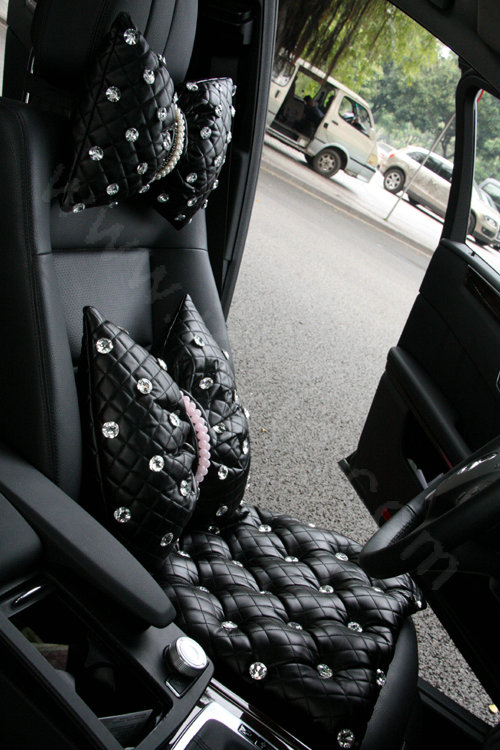 Luxury Pearl Crystal Car Headrest Genuine Sheepskin Neck Safety Pillow 1pcs - Black