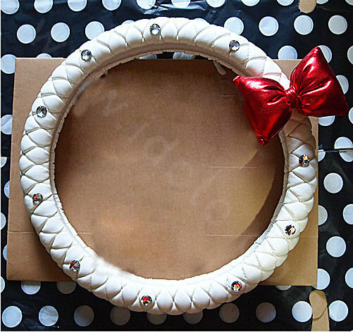 Luxury Red Bowknot Diamond Genuine Leather Car Steering Wheel Covers 15 inch 38CM - White