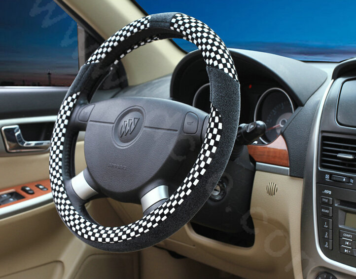 New Arrival Classic Plaid Winter Velvet Car Steering Wheel Covers 15 inch 38CM - Black White