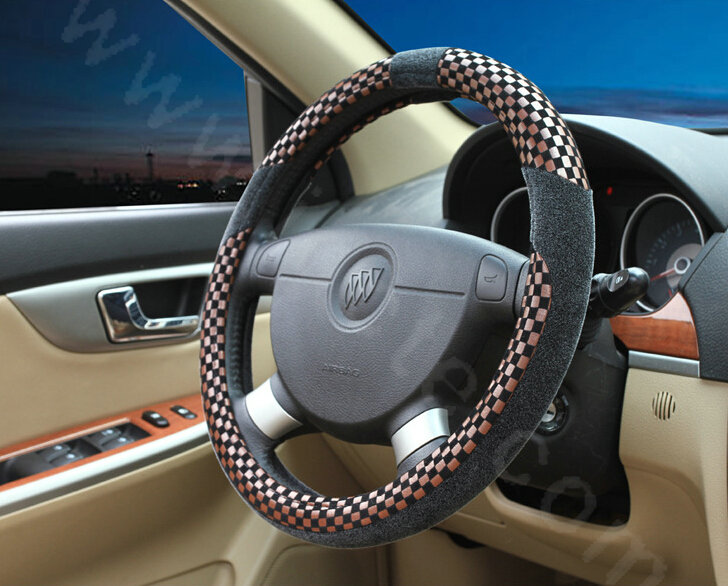 New Arrival Classic Plaid Winter Velvet Car Steering Wheel Covers 15 inch 38CM - Brown Black