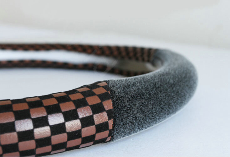 New Arrival Classic Plaid Winter Velvet Car Steering Wheel Covers 15 inch 38CM - Brown Black