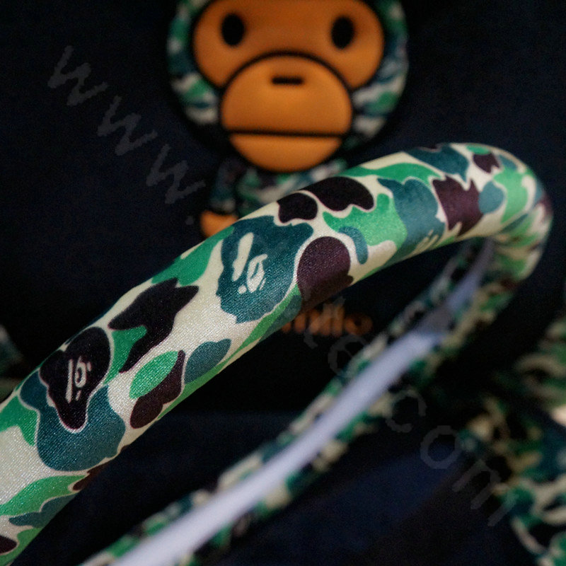 New Man Winter Plush Camo Car Steering Wheel Covers 15 inch 38CM - Green