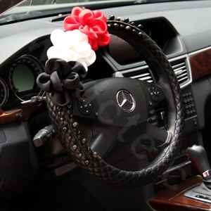 New Sexy Crystal Beads Rose Auto Steering Wheel Covers Genuine Sheepskin 14 inch 36CM - Black