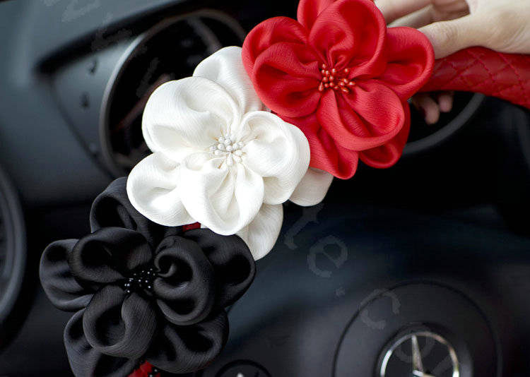 New Sexy Crystal Beads Rose Auto Steering Wheel Covers Genuine Sheepskin 15 inch 38CM - Red