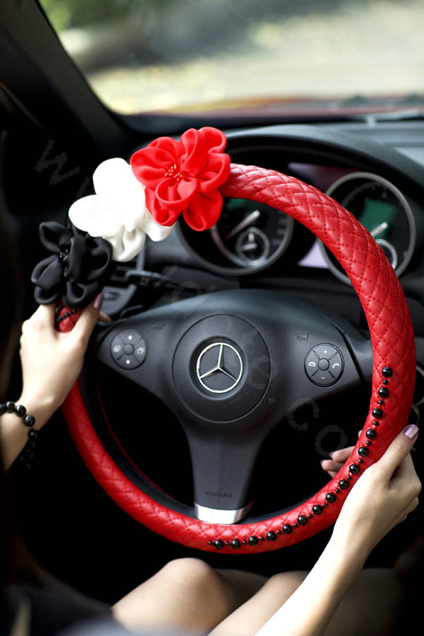 New Sexy Crystal Beads Rose Auto Steering Wheel Covers Genuine Sheepskin 16 inch 40CM - Red