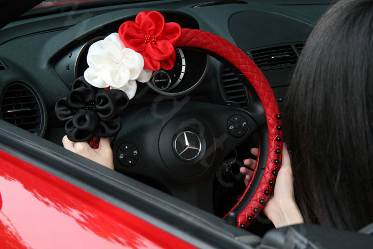 New Sexy Crystal Beads Rose Auto Steering Wheel Covers Genuine Sheepskin 16 inch 40CM - Red