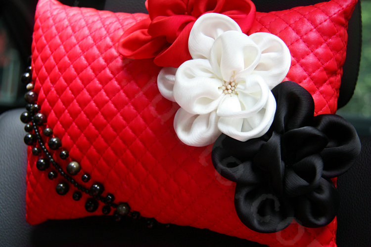 New Sexy Crystal Beads Rose Car Headrest Neck Safety Pillow Genuine Sheepskin 1pcs - Red