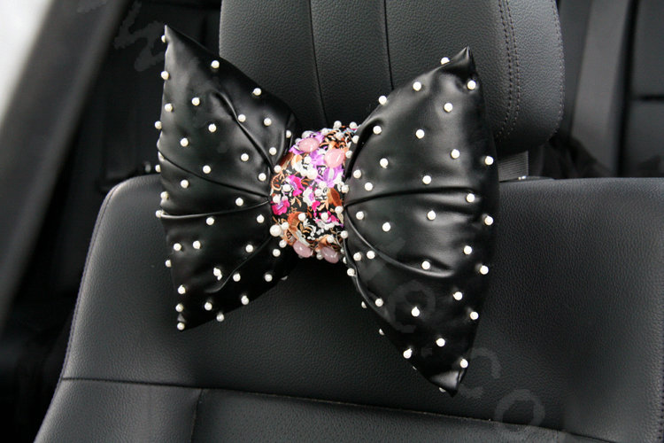 Newest Flower Pearls Genuine Sheepskin Auto Neck Safety Pillow Car Decoration 1pcs - Black