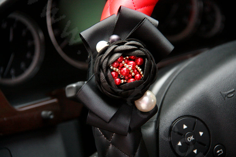 Newest Luxury Pearl Flower Car Steering Wheel Covers Genuine Sheepskin 15 inch 38CM - Red