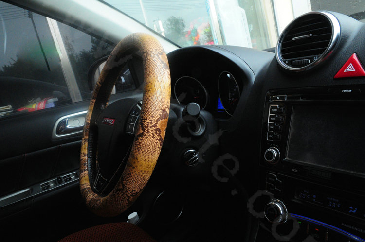 Personality Pattern Snake Print PU Leather Car Steering Wheel Covers 15 inch 38CM - Brown