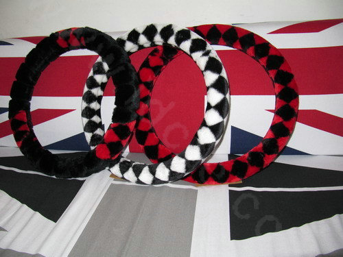 Personalized Classic Plaid Plush Auto Steering Wheel Covers 14 inch 36CM - Black Red