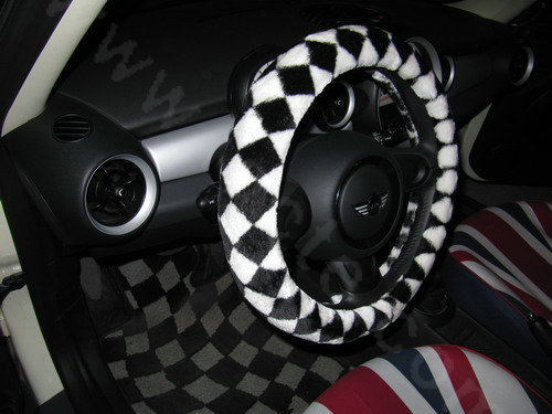 Personalized Classic Plaid Plush Car Steering Wheel Covers 15 inch 38CM - Black White