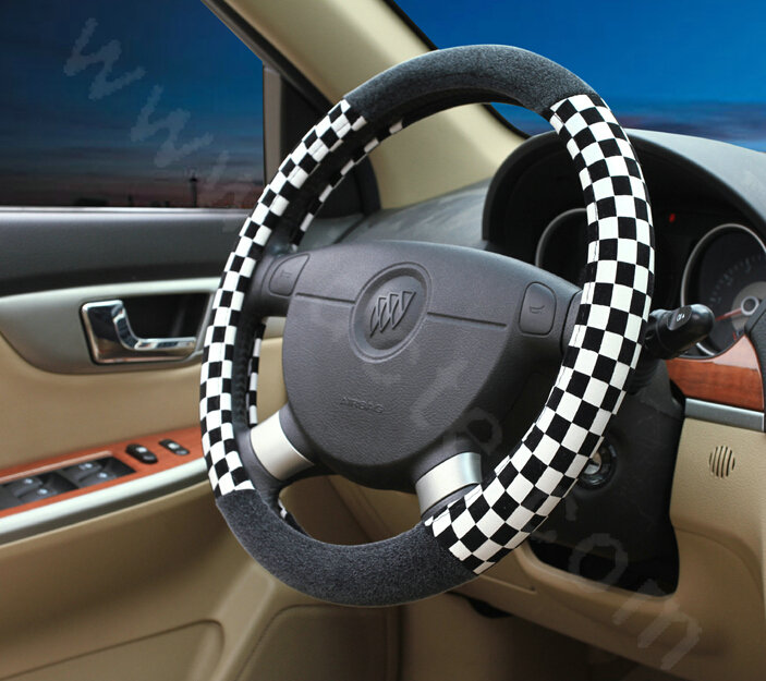 Popular Classic Plaid Winter Velvet Car Steering Wheel Covers 15 inch 38CM - Black White