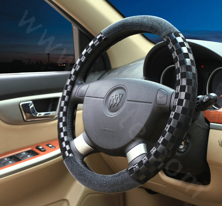 Popular Classic Plaid Winter Velvet Car Steering Wheel Covers 15 inch 38CM - Black