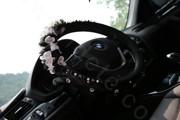Popular Lace Flower Crystal Car Steering Wheel Covers Genuine Sheepskin 15 inch 38CM - Black