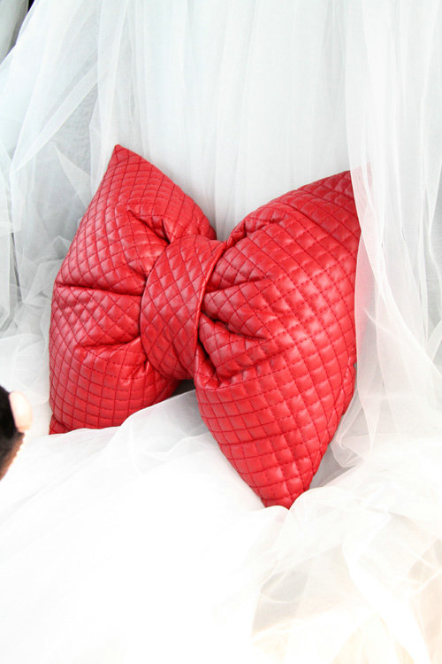 Princess Bowknot Car Lumbar Pillow Genuine Sheepskin Support Cushion 1pcs - Red