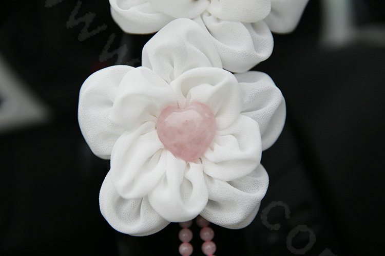 Princess Flower Powder Crystal Genuine Wool Auto Steering Wheel Covers 15 inch 38CM - Black