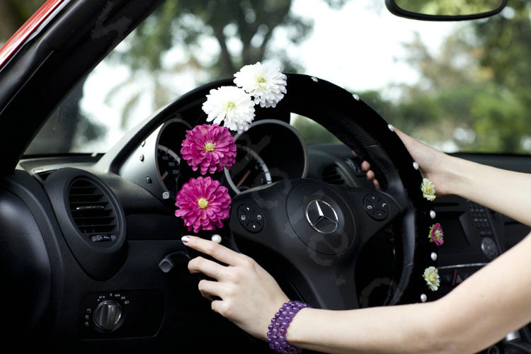 Princess Flowers Pearls Winter Genuine Wool Auto Steering Wheel Covers 15 inch 38CM - Black