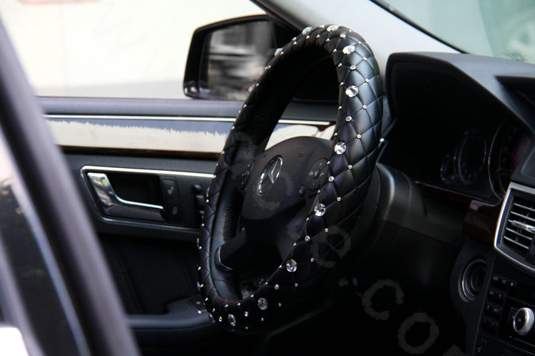 Top Luxury Auto Car Steering Wheel Cover Crystal Genuine leather 14 inch 36CM - Black