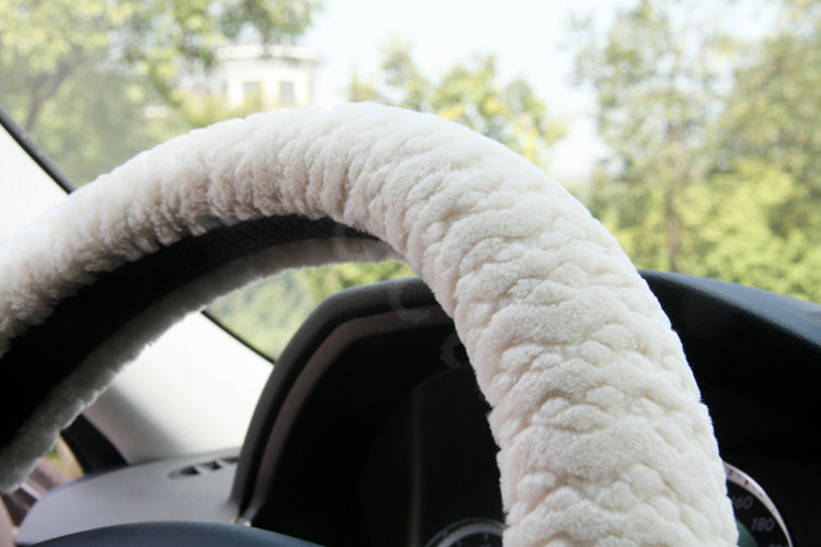 Top grade Winter Genuine Wool Flower Auto Steering Wheel Covers 15 inch 38CM - White
