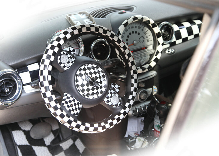 Unique Classic Plaids PU Leather Vehicle Steering Wheel Covers 14 inch 36CM - Black White