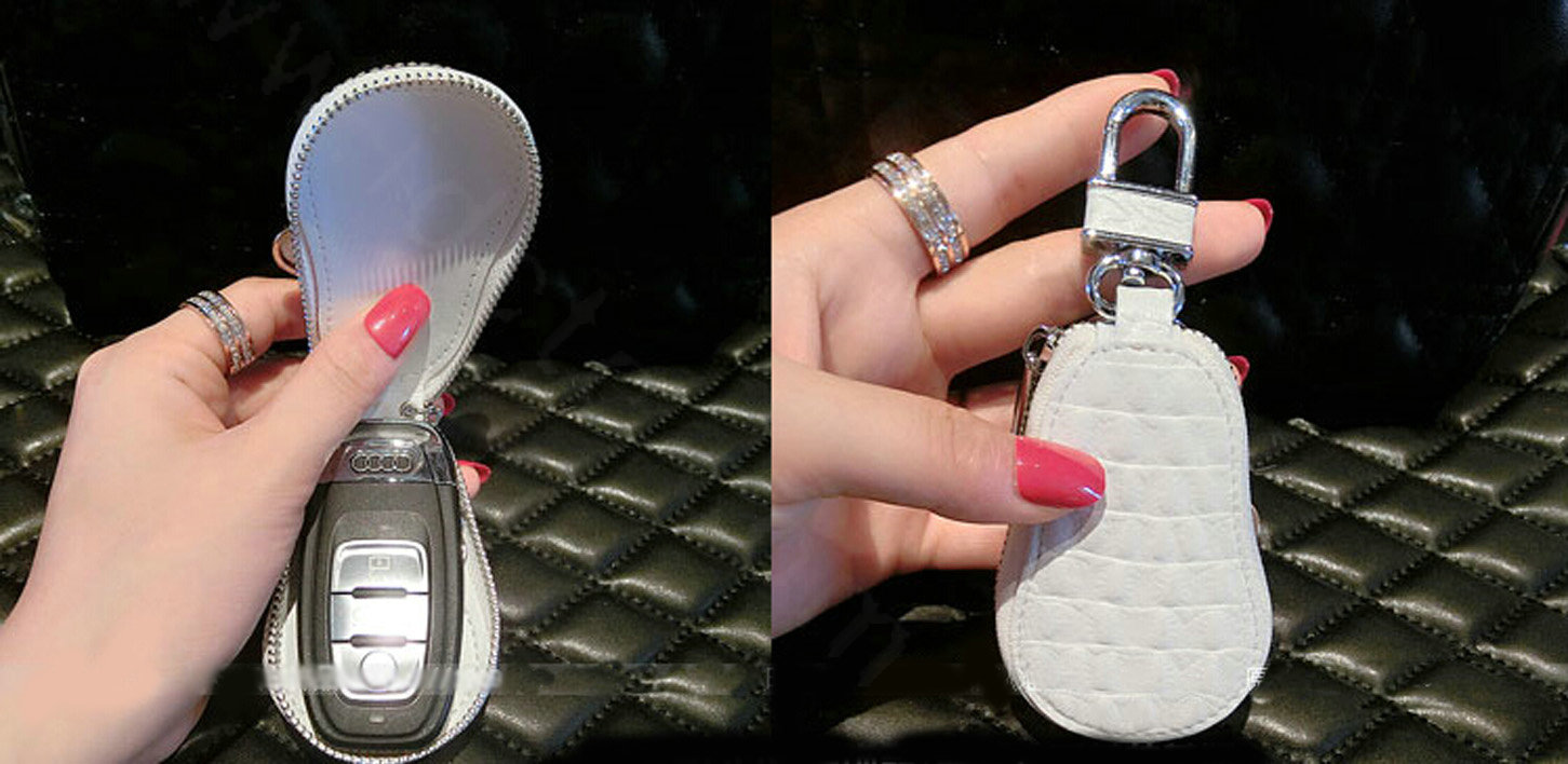 Luxurious Universal Crystal Genuine Leather Auto Key Bags White Fur Ball Key Chain - White