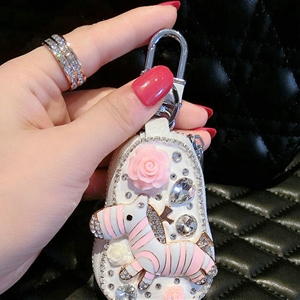 Luxurious Universal Crystal Genuine Leather Auto Key Bags Key Chain - White