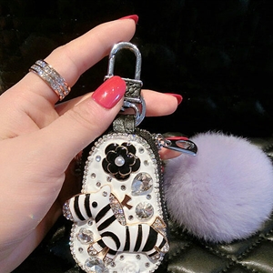 Luxurious Universal Crystal Genuine Leather Auto Key Bags Purple Fur Ball Key Chain - Black