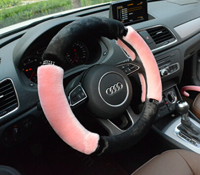 Classic Diamond Car Steering Wheel Wrap Velvet 15 Inch 38CM - Pink