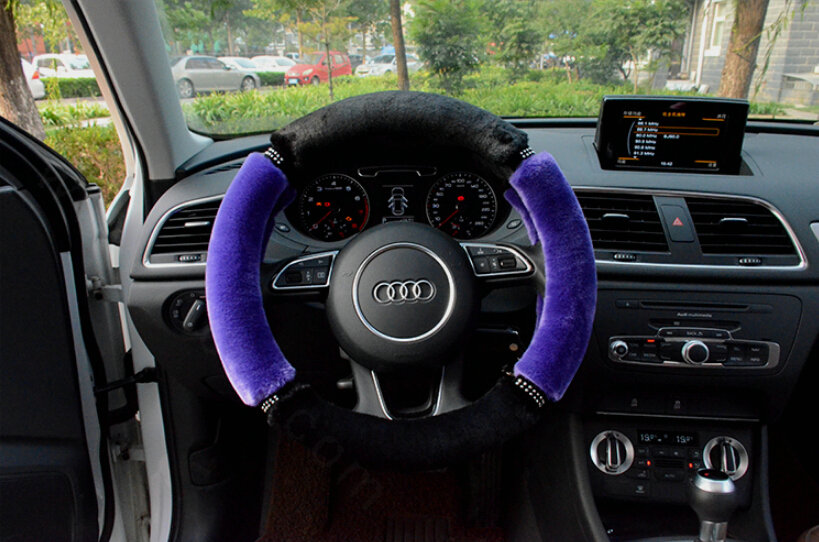 Classic Diamond Car Steering Wheel Wrap Velvet 15 Inch 38CM - Purple