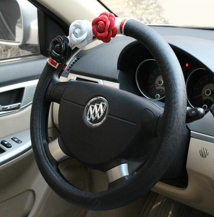 Cool Camellia Diamond Car Steering Wheel Wrap PU Leather 15 Inch 38CM - Black