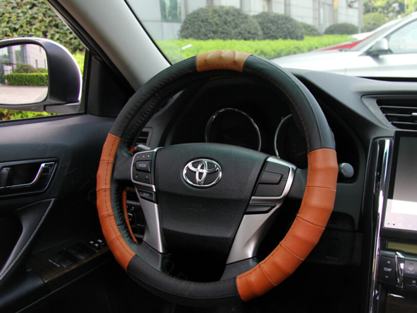 Exquisite Car Steering Wheel Wrap Genuine Leather 15 Inch 38CM - Black Brown