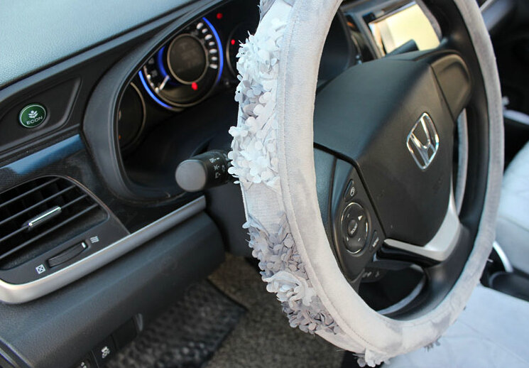 Floral Car Steering Wheel Cover Bud Silk Velvet 15 Inch 38CM - Purple