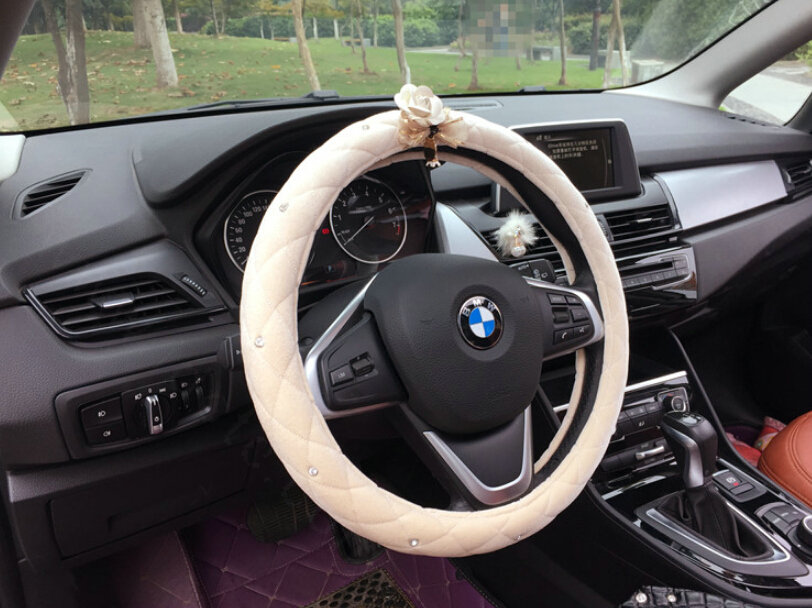 Flower Diamond Car Steering Wheel Wrap Velvet 15 Inch 38CM - Beige