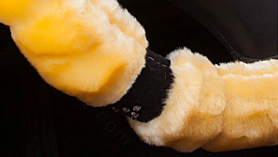 Fluffy Diamond Car Steering Wheel Covers Velvet 15 Inch 38CM - Yellow