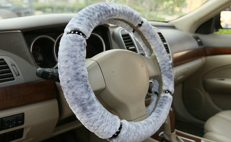 Fluffy Diamond Car Steering Wheel Wrap Velvet 15 Inch 38CM - Grey