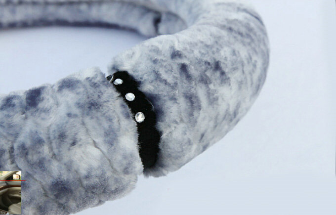 Fluffy Diamond Car Steering Wheel Wrap Velvet 15 Inch 38CM - Grey