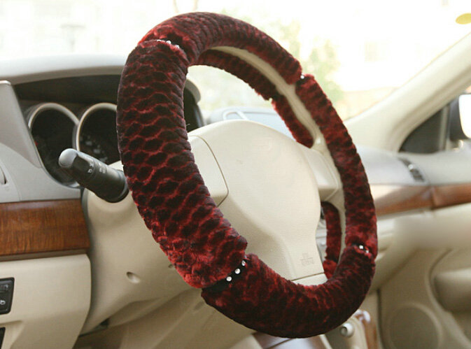 Fluffy Diamond Car Steering Wheel Wrap Velvet 15 Inch 38CM - Red