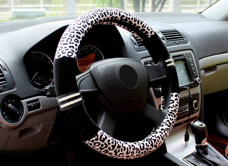 Fluffy Leopard Print Auto Steering Wheel Wrap Velvet 15 Inch 38CM - Black