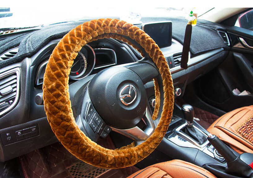 Lozenge Pattern Auto Steering Wheel Covers Velvet 15 Inch 38CM - Brown