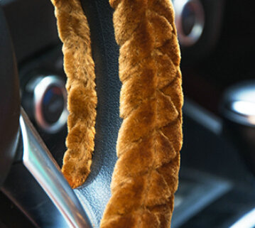 Lozenge Pattern Auto Steering Wheel Covers Velvet 15 Inch 38CM - Brown